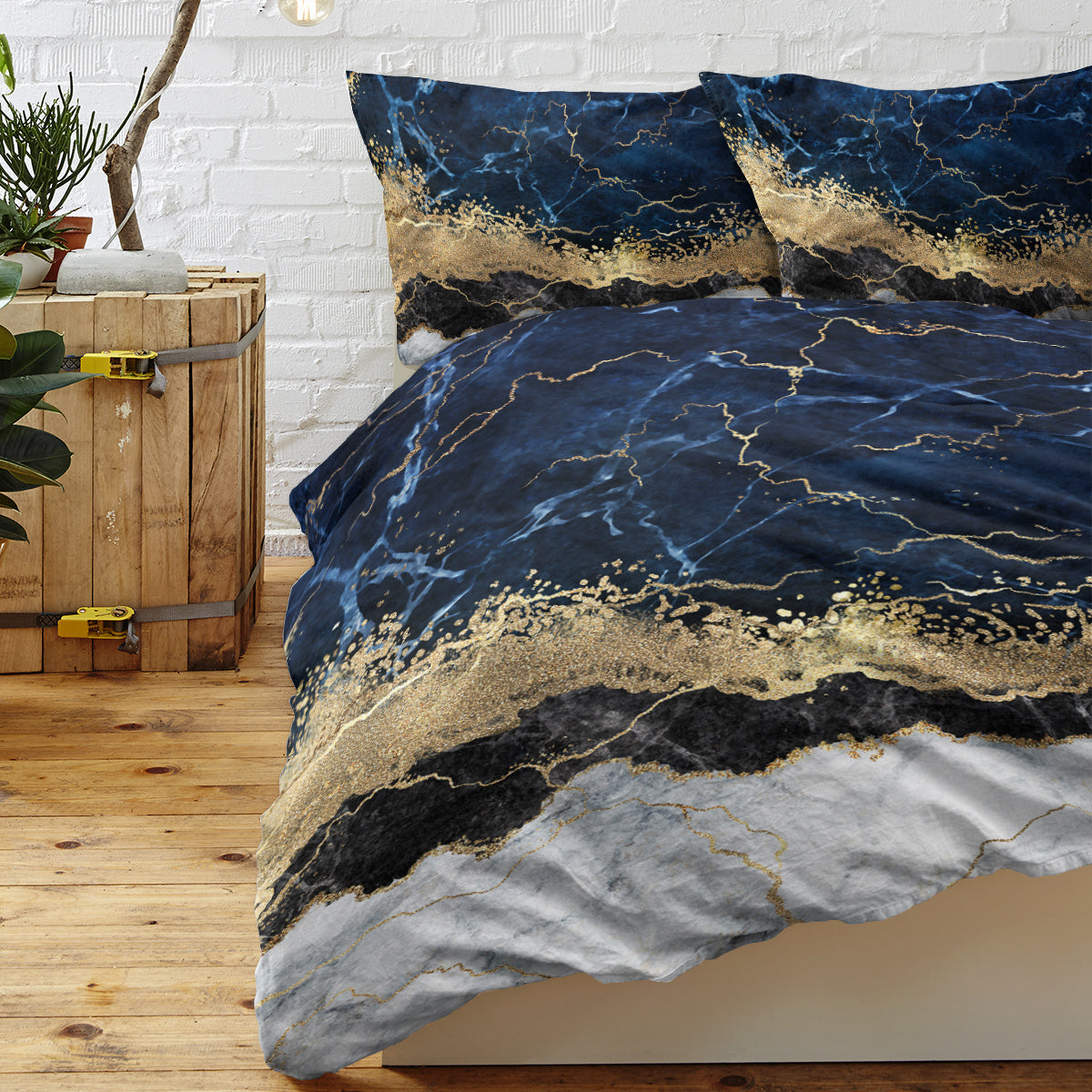 Carrara Noir Marble Duvet Cover Set | Navy Blue & Gold Marble Print Bedding Set, King Size 3-Piece with 2 Pillowcases